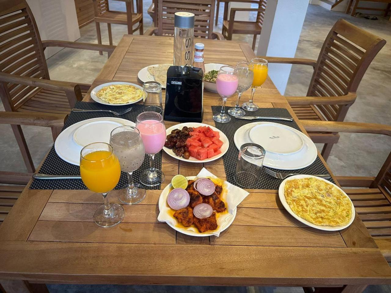 The Sunset Villa Dhiffushi Εξωτερικό φωτογραφία